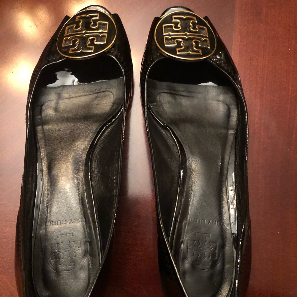 TORY BURCH ballet flats open toe 7.5 black patent